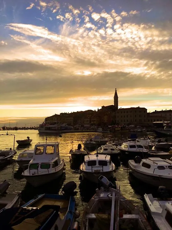 Superb Townhouse Villa Montalbano Rovinj