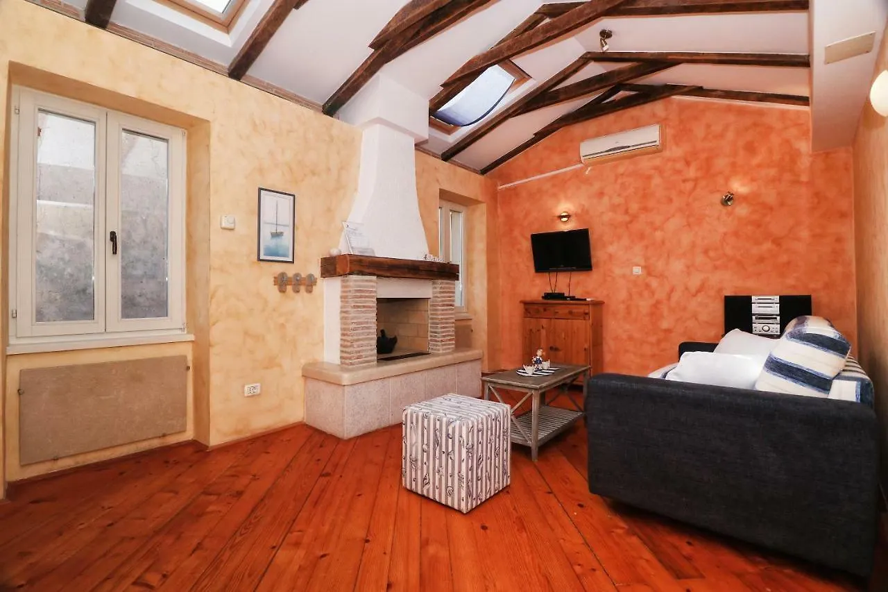 Superb Townhouse Villa Montalbano 0*, Rovinj