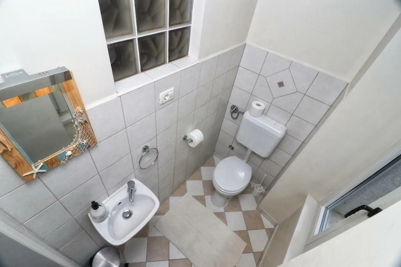 Apartment Superb Townhouse Villa Montalbano Croatia